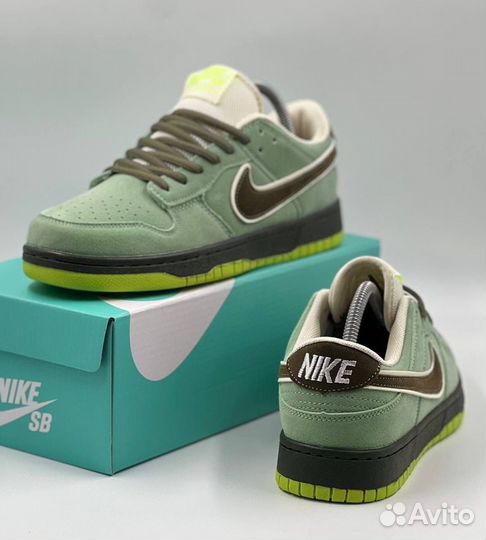 Кроссовки Nike Dunk Low SB