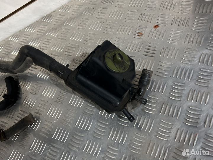 Бачок гур skoda octavia a4