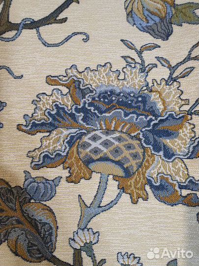 Ткань Ориенталь на светлом фоне