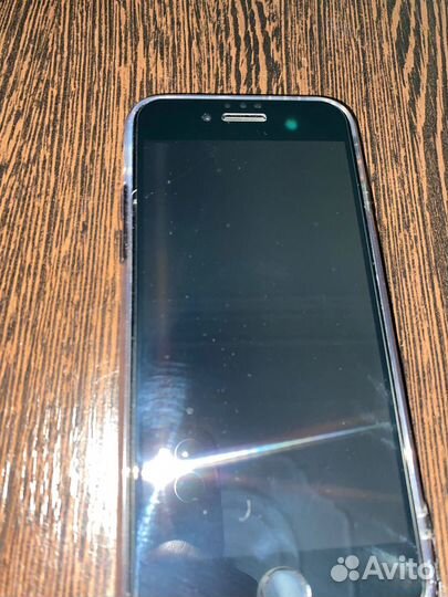 iPhone SE (2020), 64 ГБ