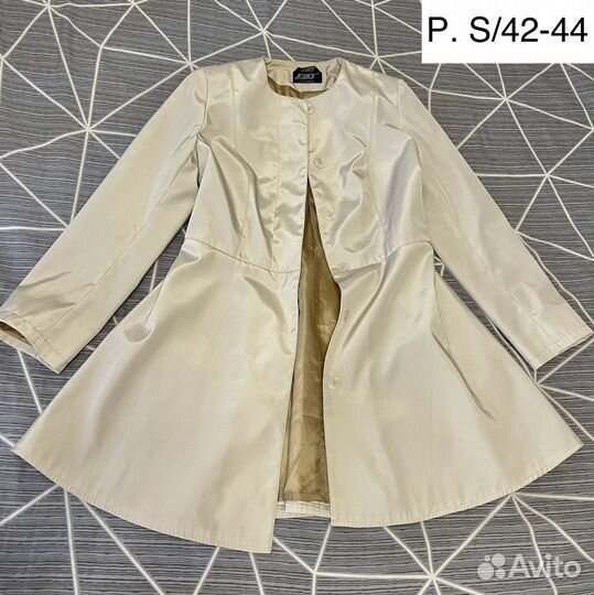Лёгкий Плащ жен 42-44
