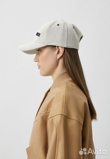 Бейсболка женская trussardi