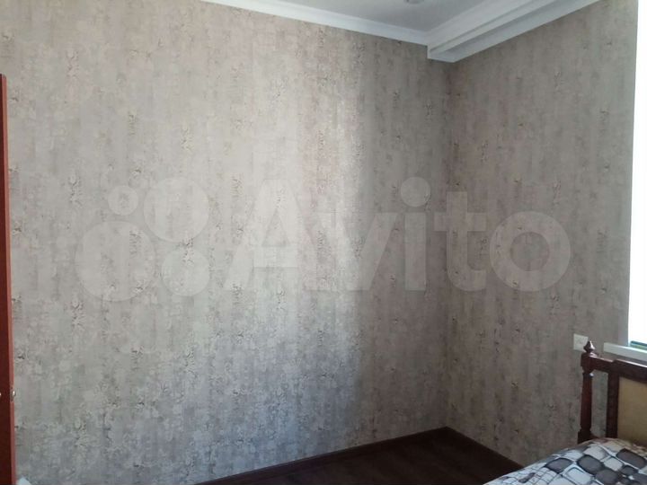 3-к. квартира, 62 м², 1/3 эт.