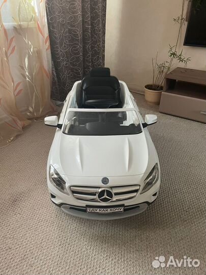 Детский электромобиль