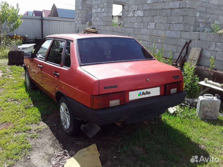 ВАЗ 21099 1.5 МТ, 1993, 250 000 км