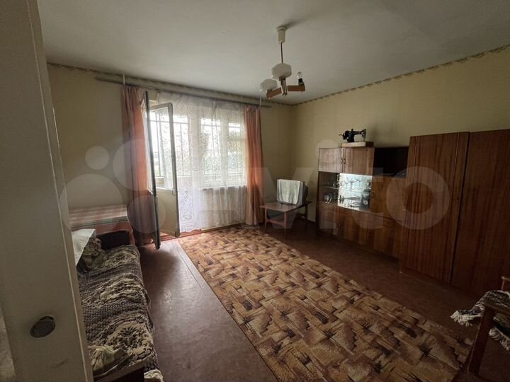 2-к. квартира, 50 м², 3/5 эт.