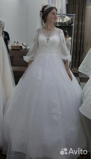 Свадебное платье