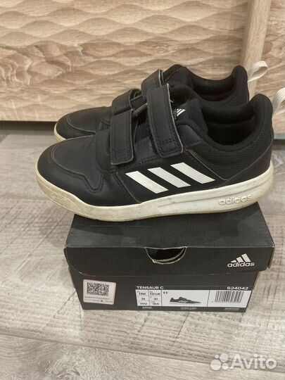 Кроссовки adidas