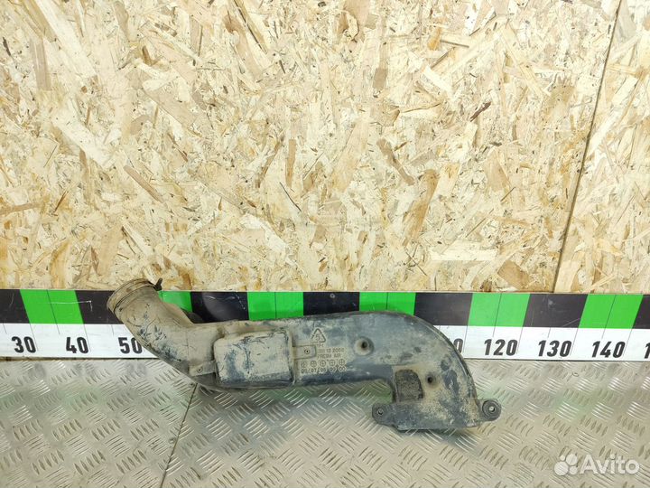 Патрубок воздушного фильтра Kia Sportage 1993 2006