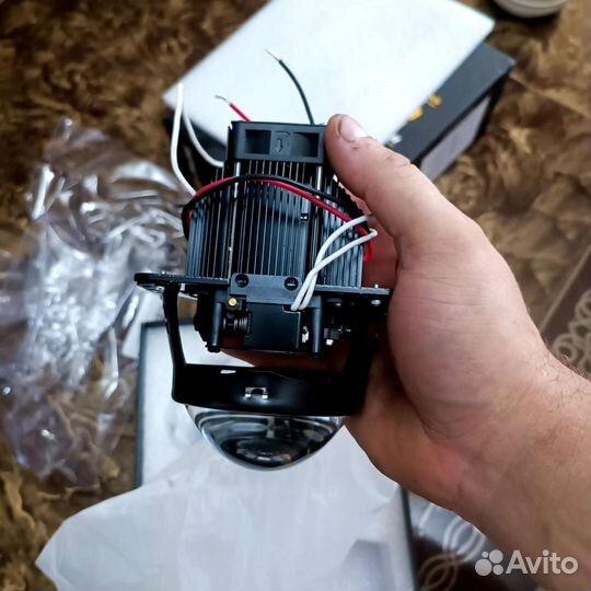 Би лэд линзы