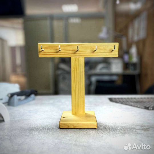 Подставка, вешалка для типс/украшений