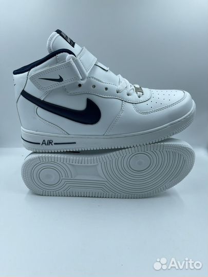 Кроссовки nike. Новые