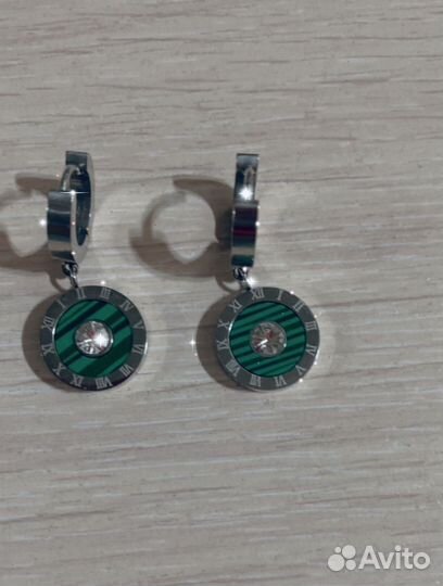 Серьги Balenciaga новые
