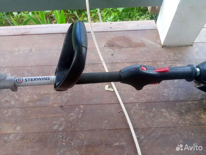 Триммер бензиновый