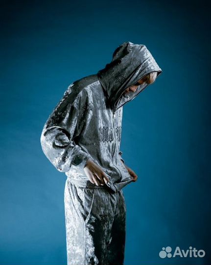 Бархатный костюм coldtrap celeba22
