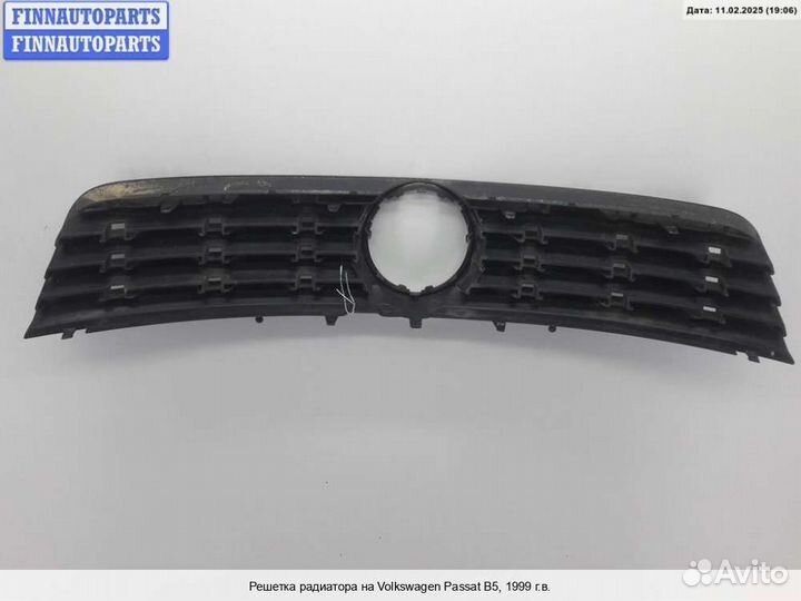 Решетка радиатора Volkswagen Passat B5 (3B), 1999