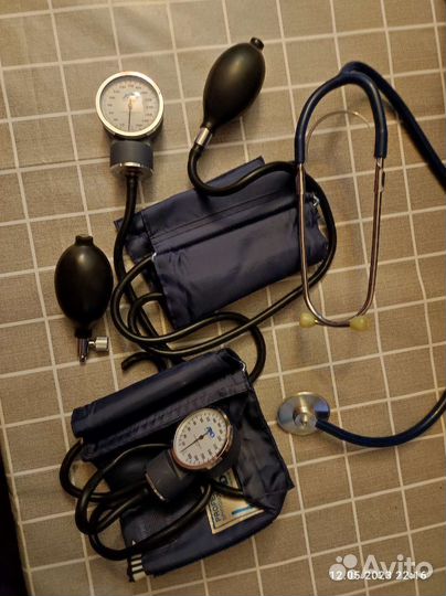 Механический Тонометр AND UA
