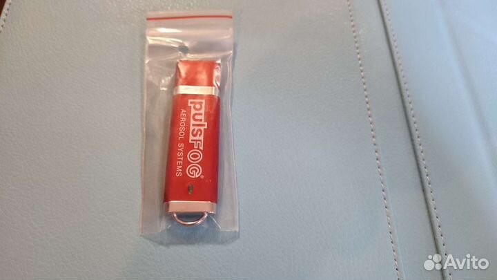 USB флешка на 4 gb Pulsfog (Германия)