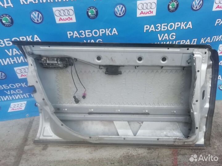 Передняя левая дверь Audi A8 d2