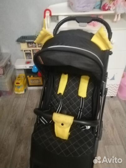 Прогулочная коляска