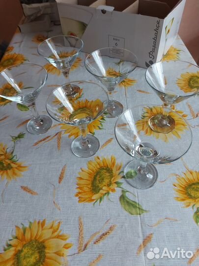 Бокалы для мартини в коробке