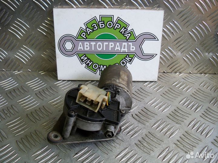 Моторчик дворников Nissan Patrol K160 / K260 1992г