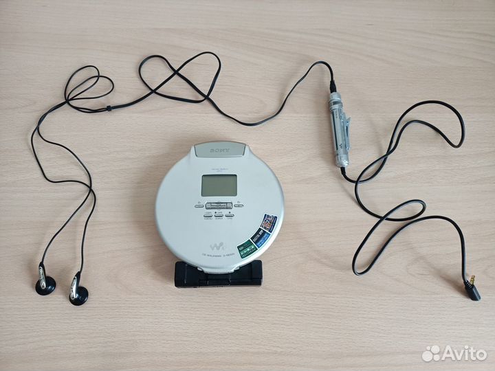 Плеер Player MP3 CD Sony Walkman D-NE920