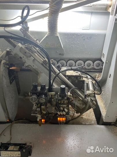 Кромкооблицовочный станок Brandt Optimat KDF 650C