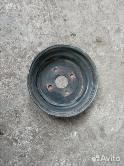 Шкив водяного насоса Mitsubishi Galant 8