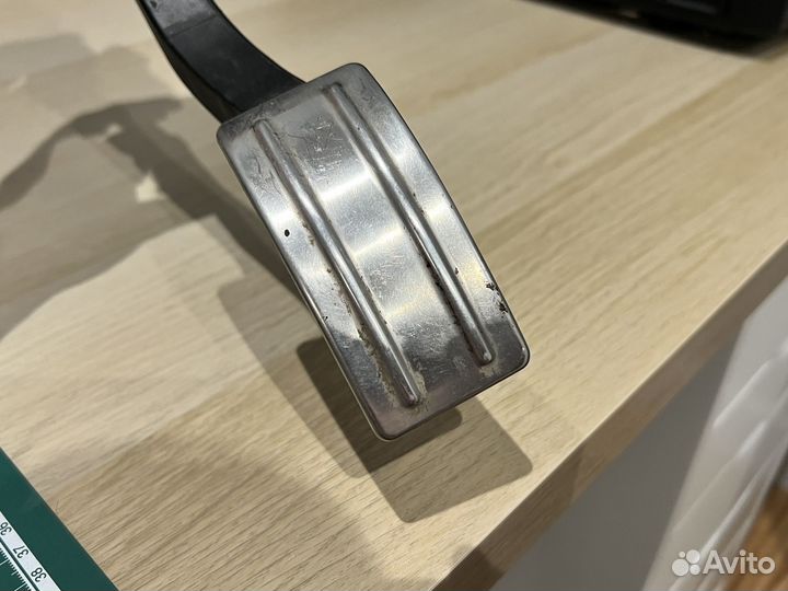 Педаль газа Ford Focus ST 2