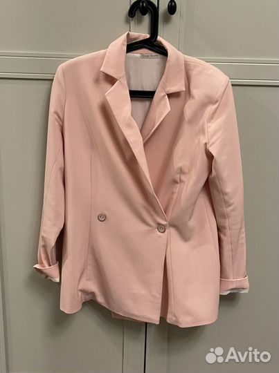 Пиджак розовый