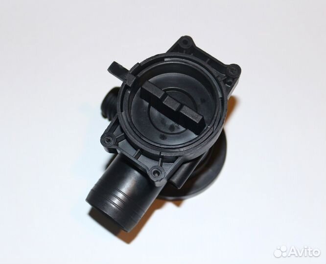 Улитка сливного насоса ст.машины Whirlpool