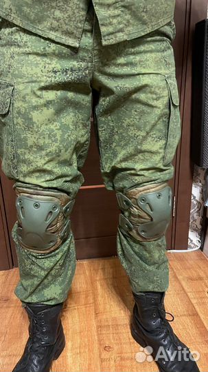 Защита на колени и локти