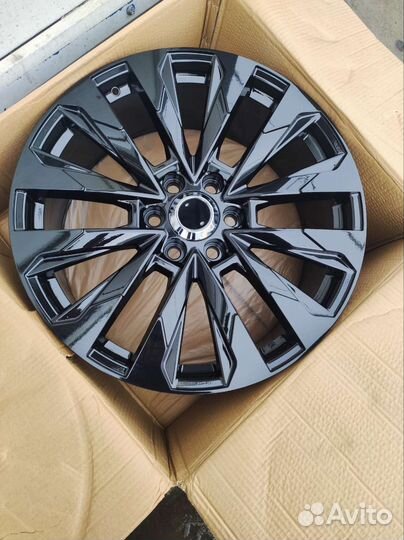 Диски на toyota land cruiser 300 r22 6x139.7