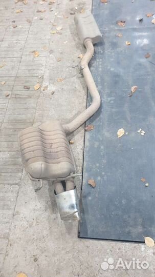 Продам заводской выхлоп