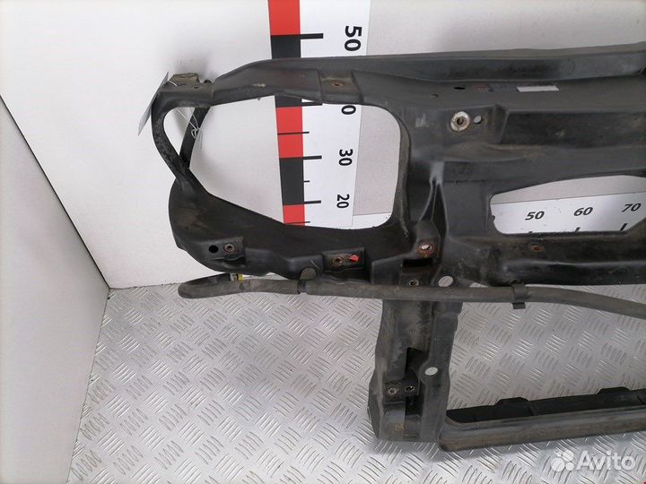 Панель передняя (телевизор) для Volkswagen Golf 4