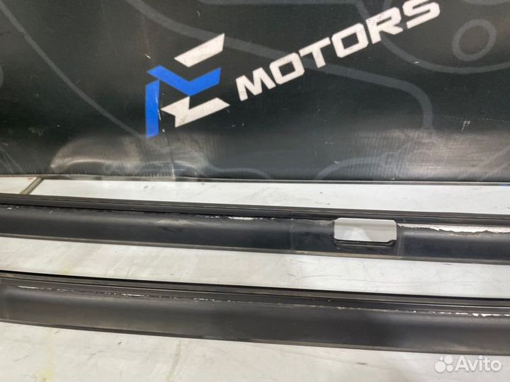 Молдинг кузова Bmw X5 E70 N55B30A 2010