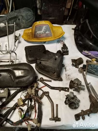 Запчасти для японского мопеда скутера