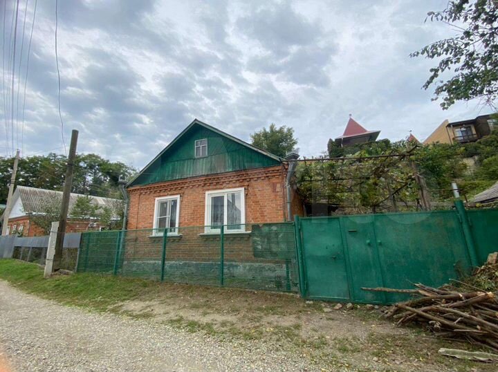 Дом 48 м² на участке 3 сот.