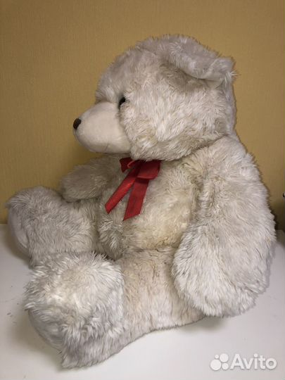 Плюшевый медведь