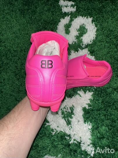 Balenciaga Soccer Sneaker 'Flou Pink' оригинал