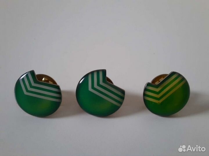 Значок сотрудника Сбербанка