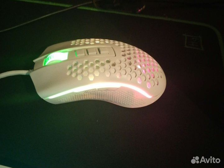 Игровая механическая клавиатура белая