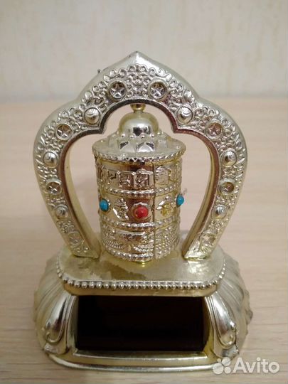 Молитвенный буддийский барабан