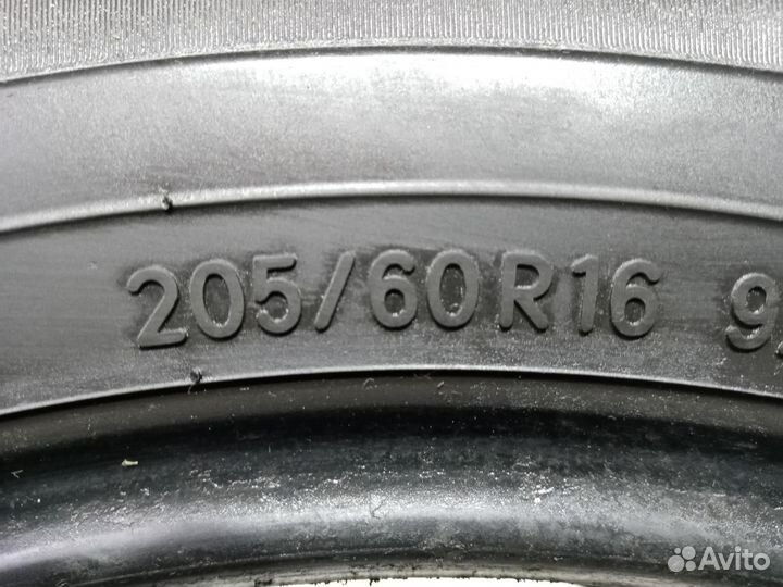 Toyo NanoEnergy R38 205/60 R16