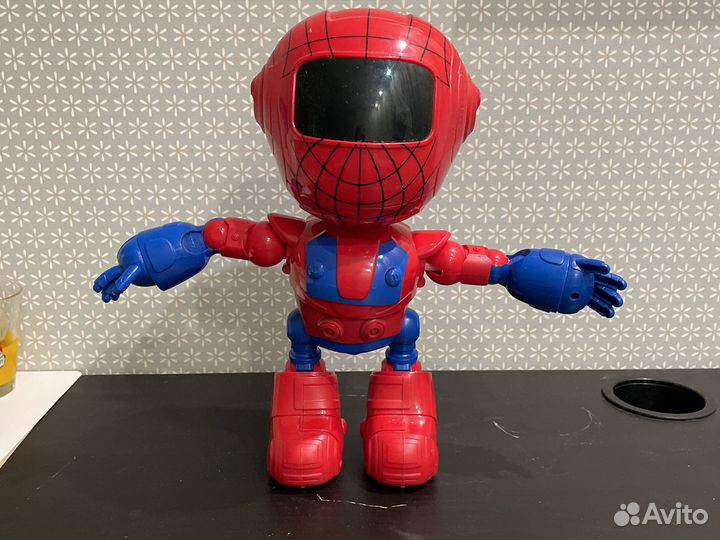 Человек-паук, интерактиная игрушка