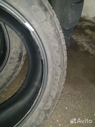 Goodyear Wrangler SR/A 275/55 R20
