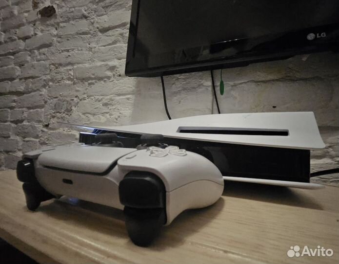 Sony playstation 5 ps5 с дисководом japan + 2 игры