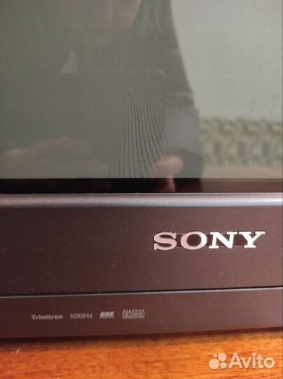 Телевизор Sony Wega Trinitron
