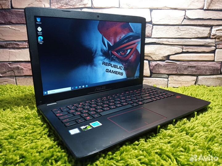 Игровой 16-гиговый Asus Core i5-6300HQ SSD GTX950